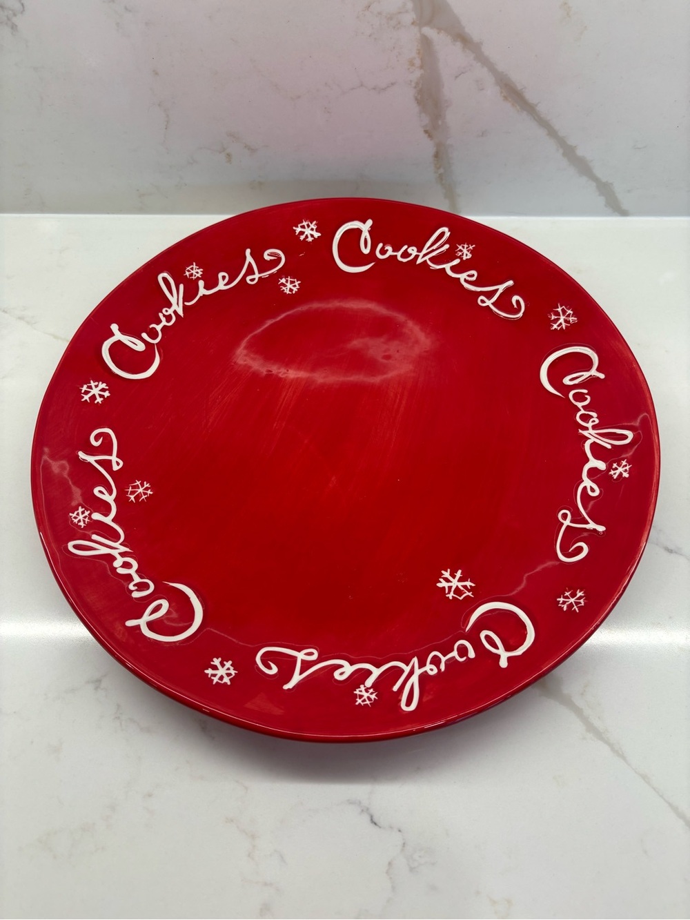 Hallmark Red Christmas Cookies Platter 14.5 Inches With White SnowflakesHallmark